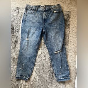 NWOT abercrombie high rise mom jeans